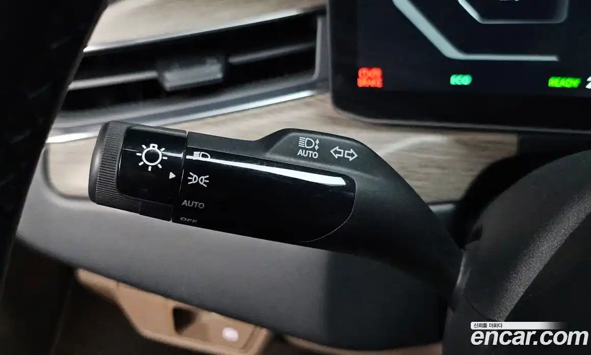 Kia EV9 2023 0.2 автомат (гидро), фото 37