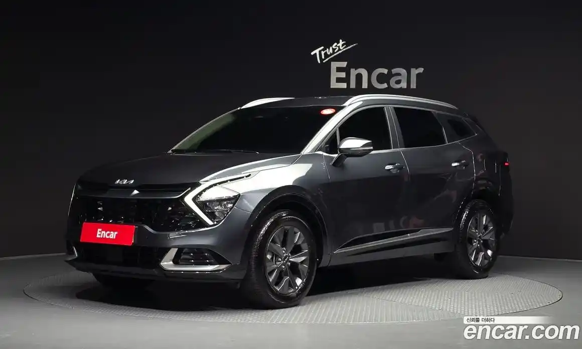 Kia Sportage 2022 1.6 автомат (гидро), фото 1
