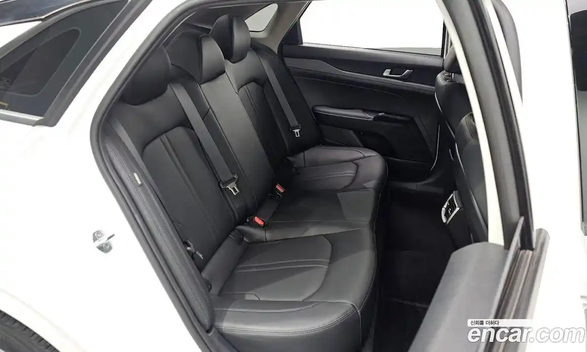 Kia K5 (Optima) 2023 2.0 автомат (гидро), фото 32