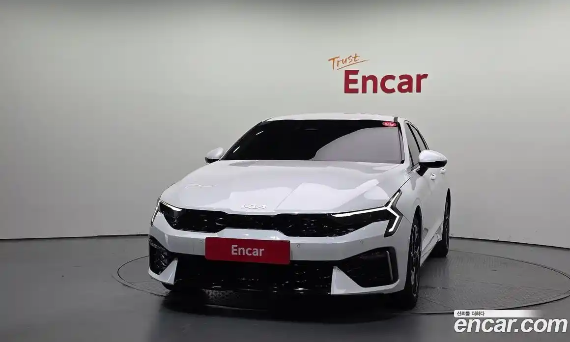 Kia K5 (Optima) 2024 1.6 автомат (гидро), фото 3
