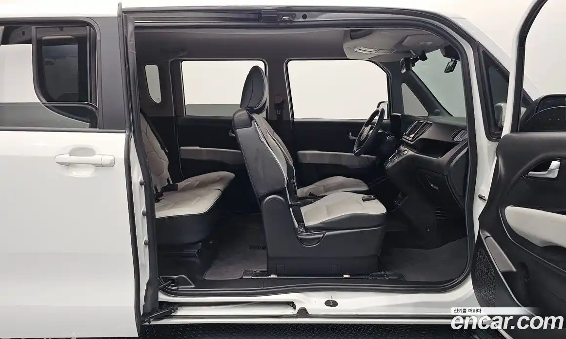 Kia Ray 2024 1.0 автомат (гидро), фото 16