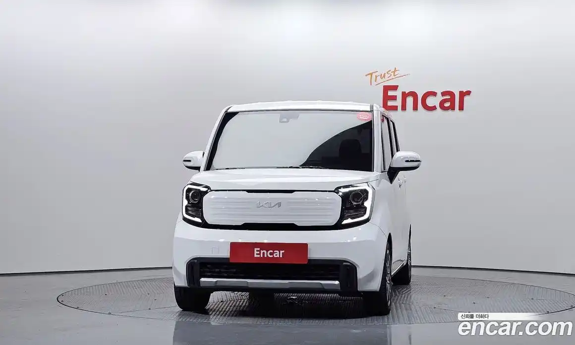 Kia Ray 2024 1.0 автомат (гидро), фото 3