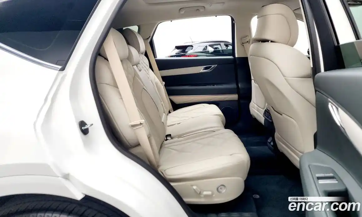 Genesis GV80 2024 3.5 автомат (гидро), фото 9