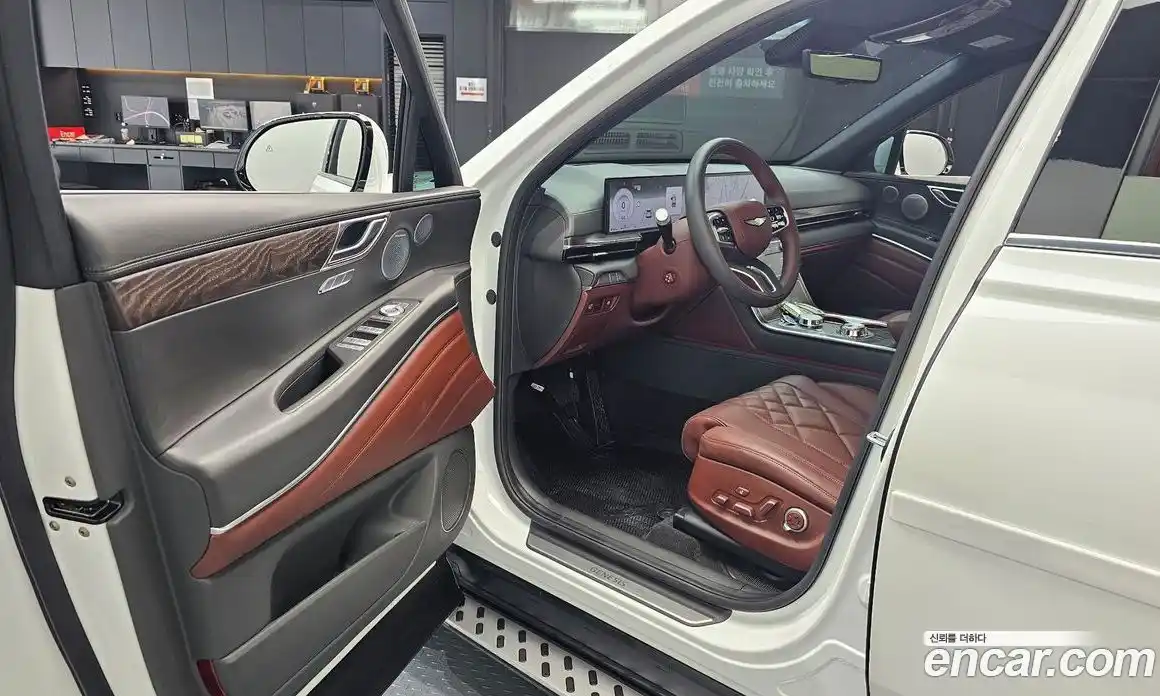 Genesis GV80 2025 2.5 автомат (гидро), фото 12