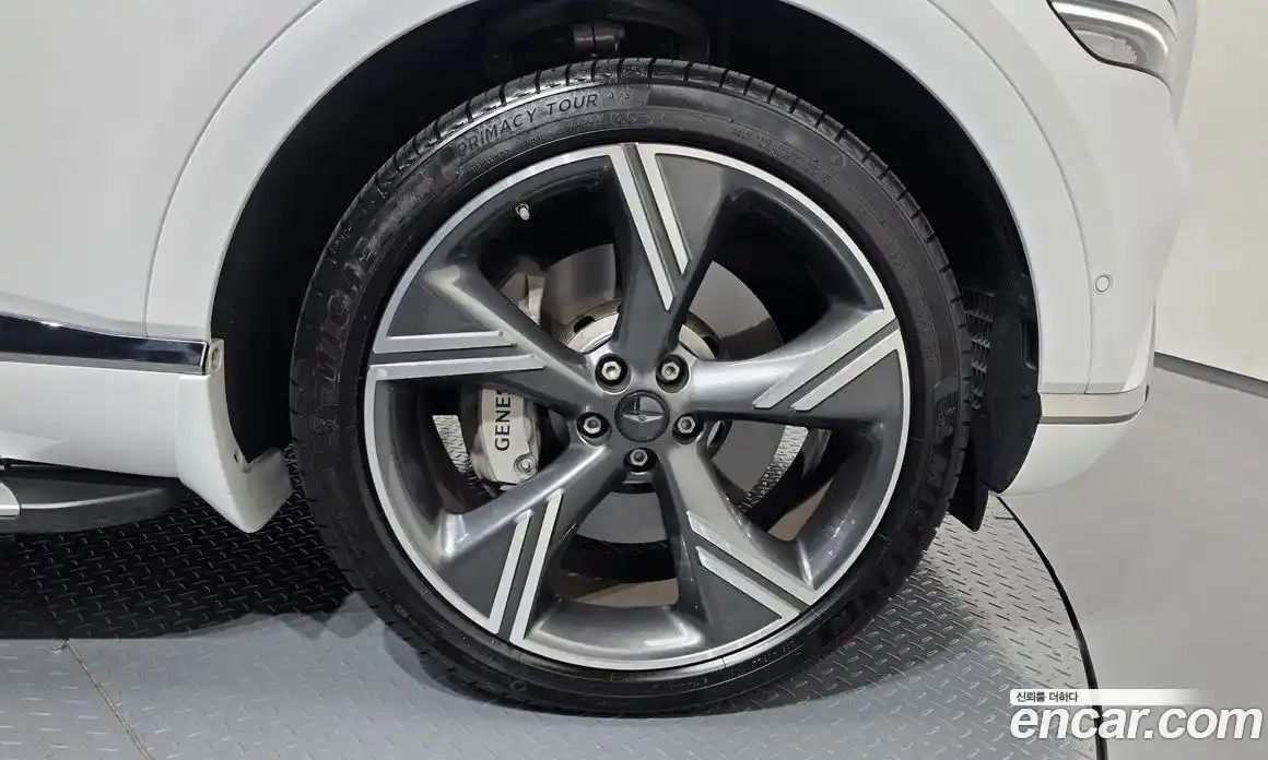 Genesis GV80 2025 2.5 автомат (гидро), фото 6