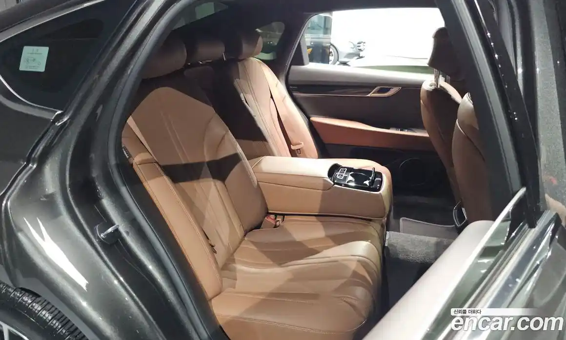 Genesis G80 2022 2.5 автомат (гидро), фото 17