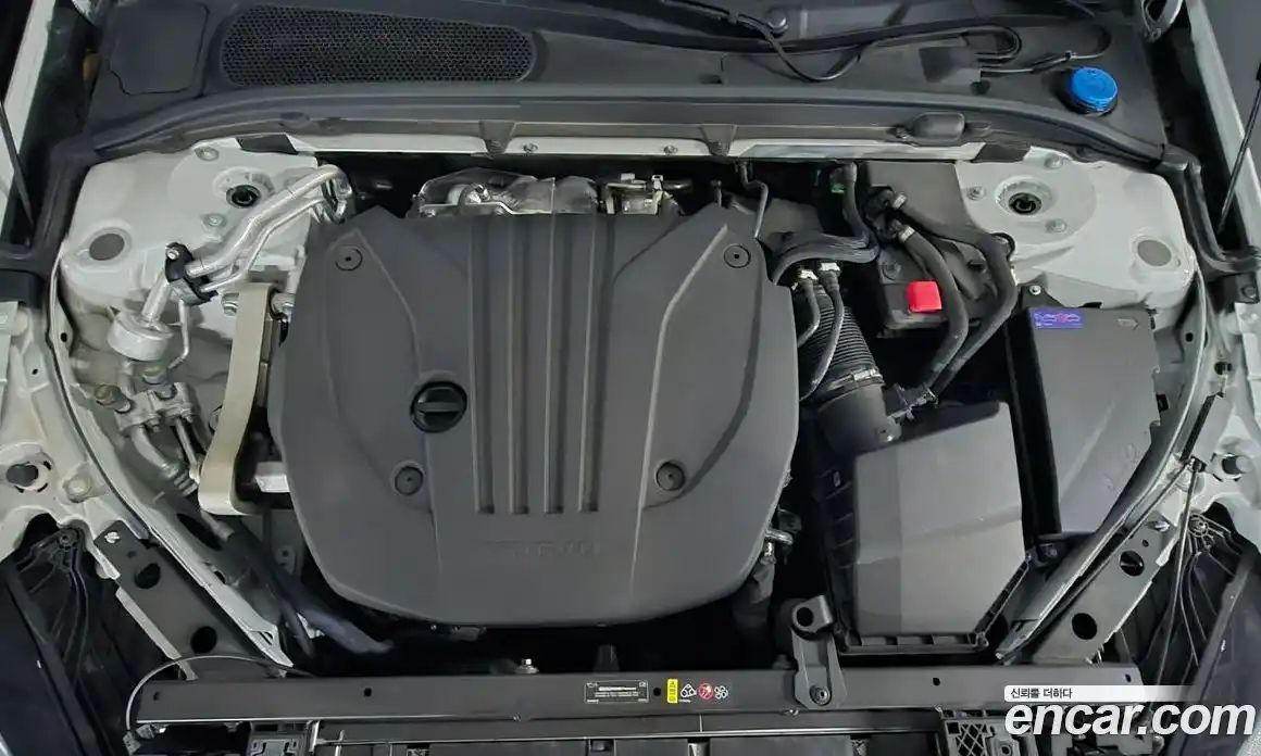 Volvo S60 2024 2.0 автомат (гидро), фото 14