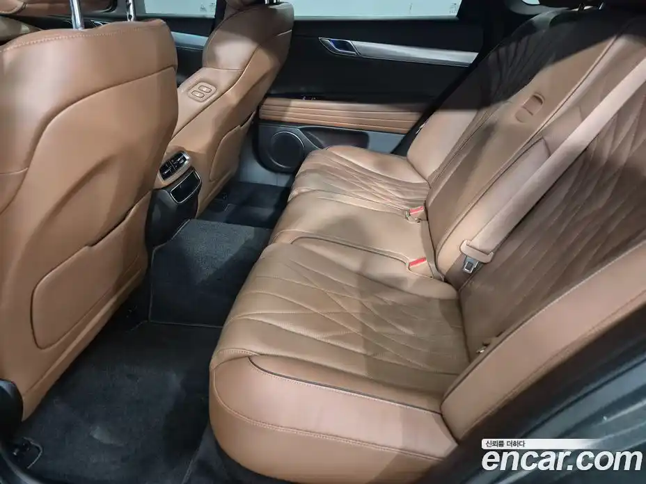 Genesis G80 2023 2.5 автомат (гидро), фото 9