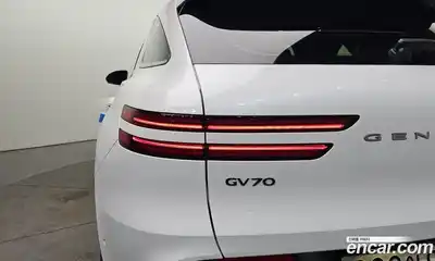 Genesis GV70 2023 2.5 автомат (гидро), миниатюра 9