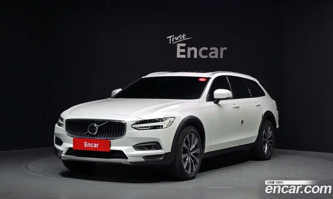 Volvo V90 2021 2.0 автомат (гидро), фото 1