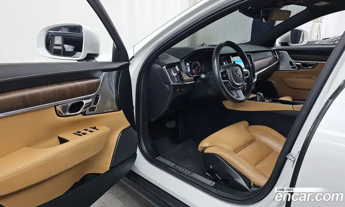 Volvo V90 2021 2.0 автомат (гидро), фото 13