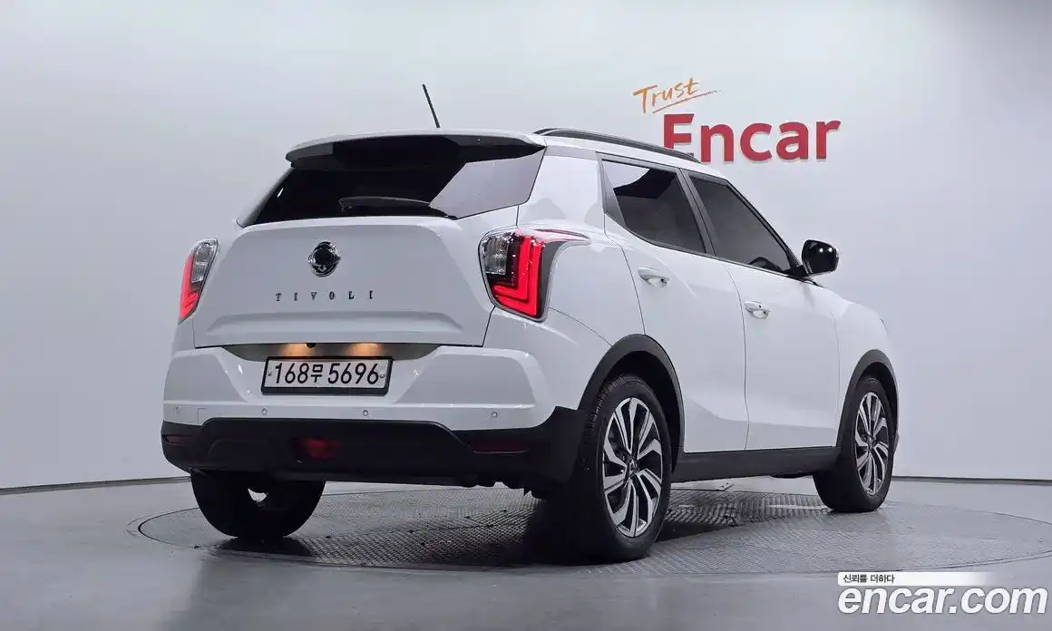 SsangYong TIBOLI 2020 1.5 автомат (гидро), фото 2