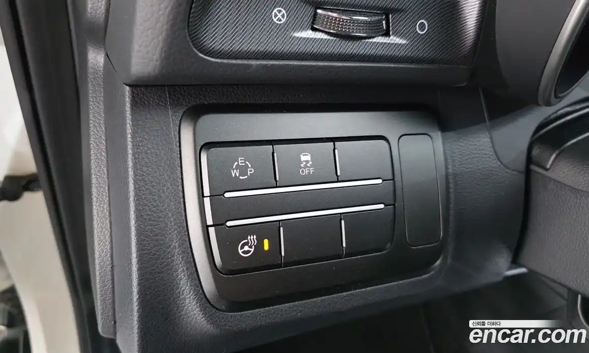 SsangYong TIBOLI 2016 1.6 автомат (гидро), фото 13