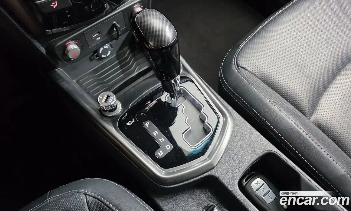 SsangYong TIBOLI 2016 1.6 автомат (гидро), фото 9
