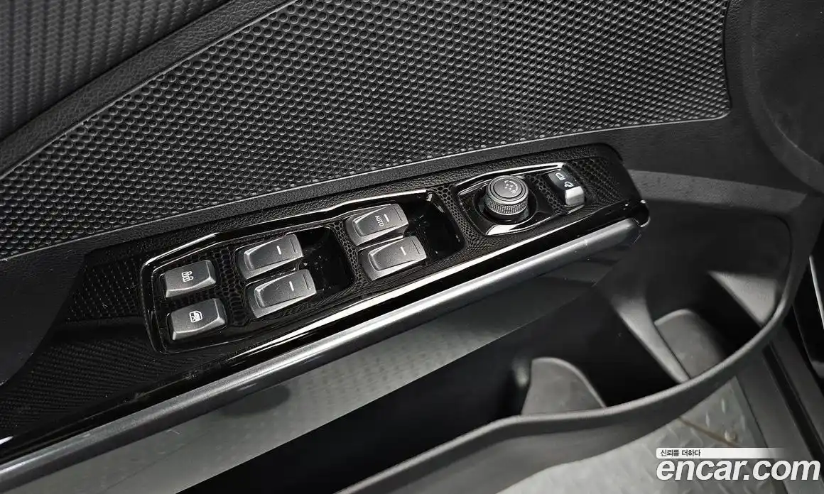 SsangYong TIBOLI 2022 1.5 автомат (гидро), фото 17