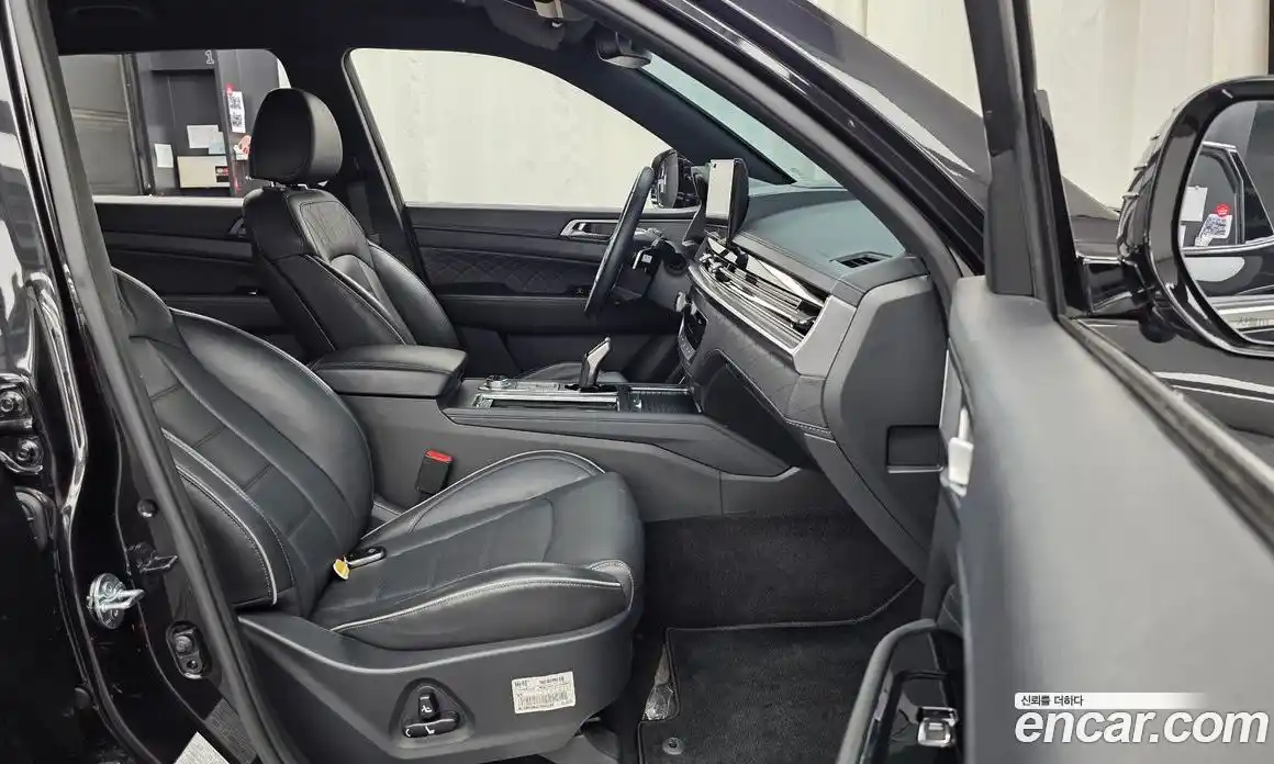 SsangYong Rexton 2023 2.2 автомат (гидро), фото 17