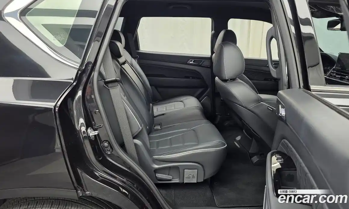 SsangYong Rexton 2023 2.2 автомат (гидро), фото 18