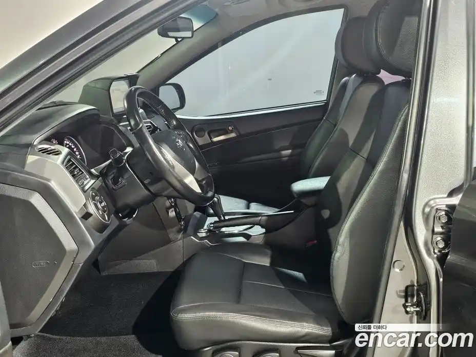 SsangYong Korando 2017 2.2 автомат (гидро), фото 11