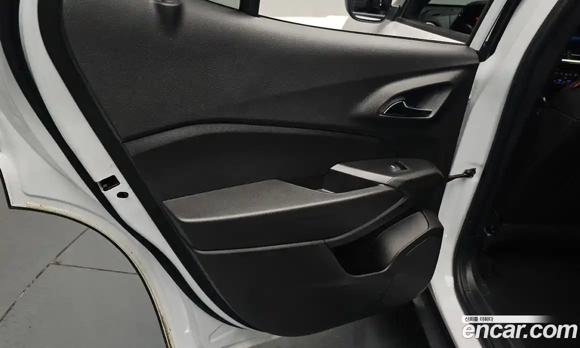 Chevrolet Trax 2024 1.2 автомат (гидро), фото 14