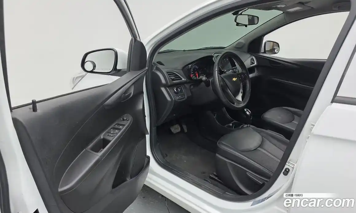 Chevrolet Spark 2020 1.0 автомат (гидро), фото 10