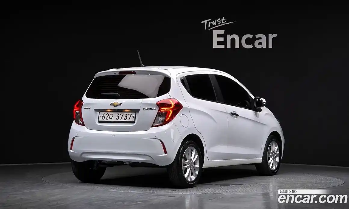 Chevrolet Spark 2018 1.0 автомат (гидро), фото 2