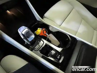 Volvo XC40 2026 2.0 автомат (гидро), миниатюра 12