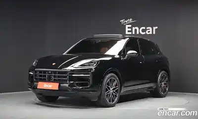 Porsche Cayenne, 2024, 12 727 км