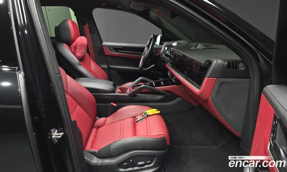 Porsche Cayenne 2024 3.0 автомат (гидро), фото 18