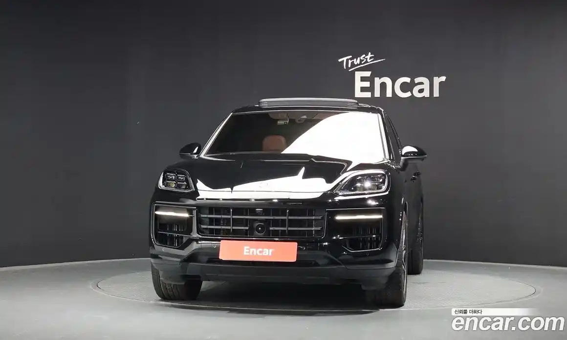 Porsche Cayenne 2024 3.0 автомат (гидро), фото 3