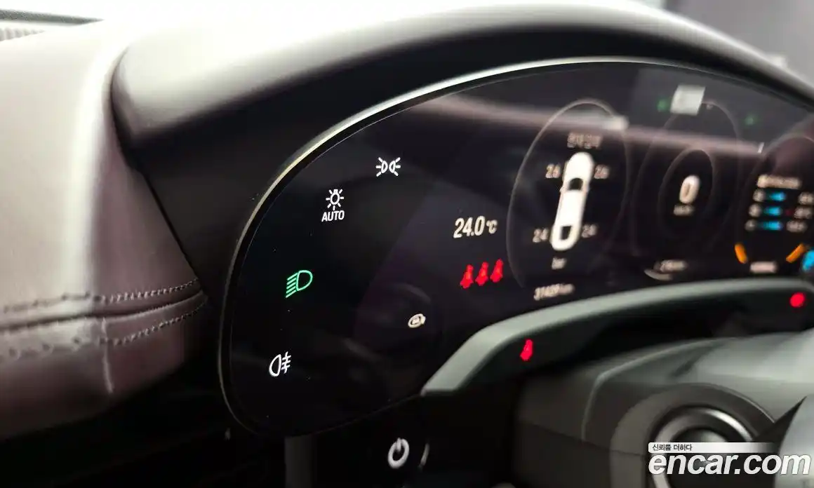 Porsche Taycan 2020 0.1 автомат (гидро), фото 29