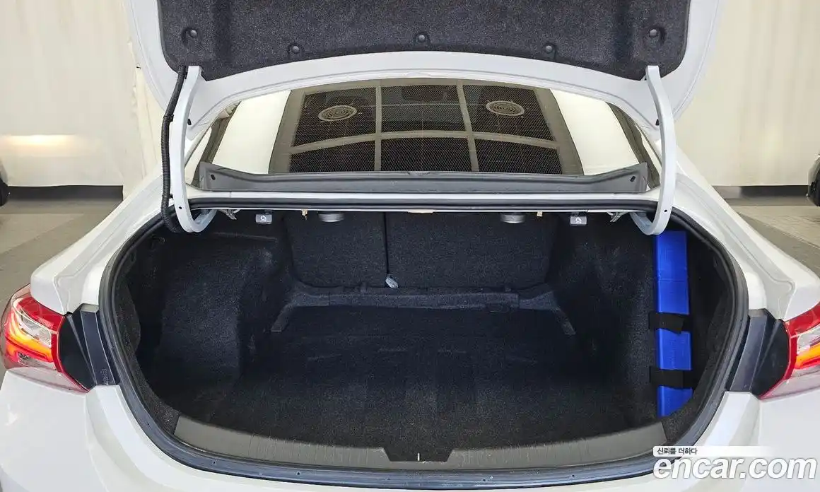 Chevrolet Malibu 2021 2.0 автомат (гидро), фото 20