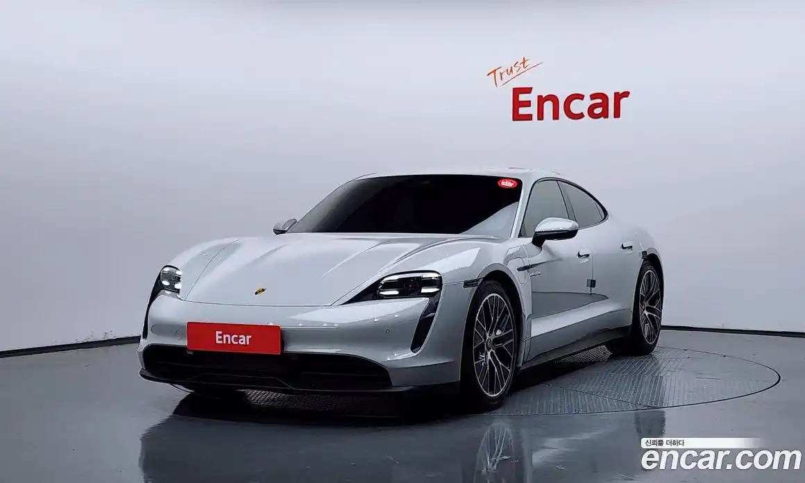 Porsche Taycan 2022 0.1 автомат (гидро), фото 1