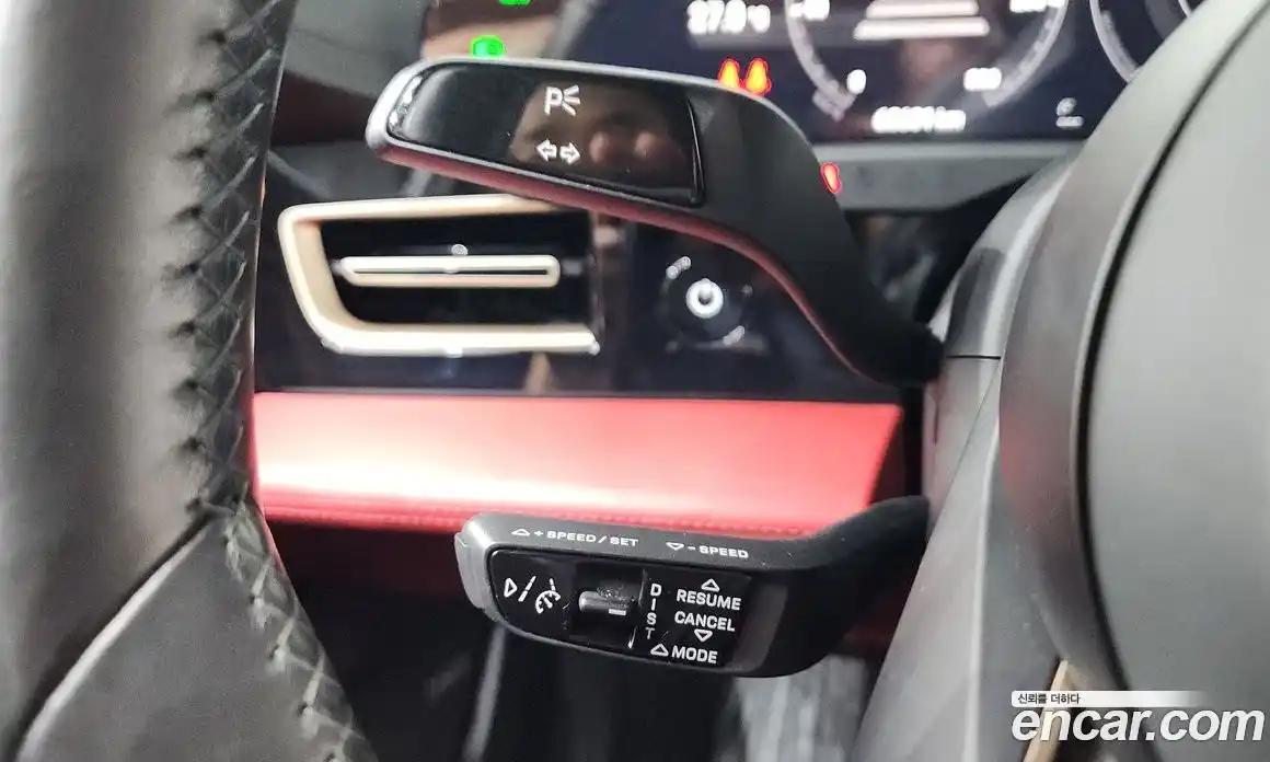 Porsche Taycan 2022 0.1 автомат (гидро), фото 22