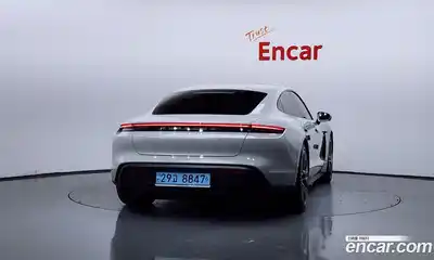 Porsche Taycan 2022 0.1 автомат (гидро), миниатюра 4