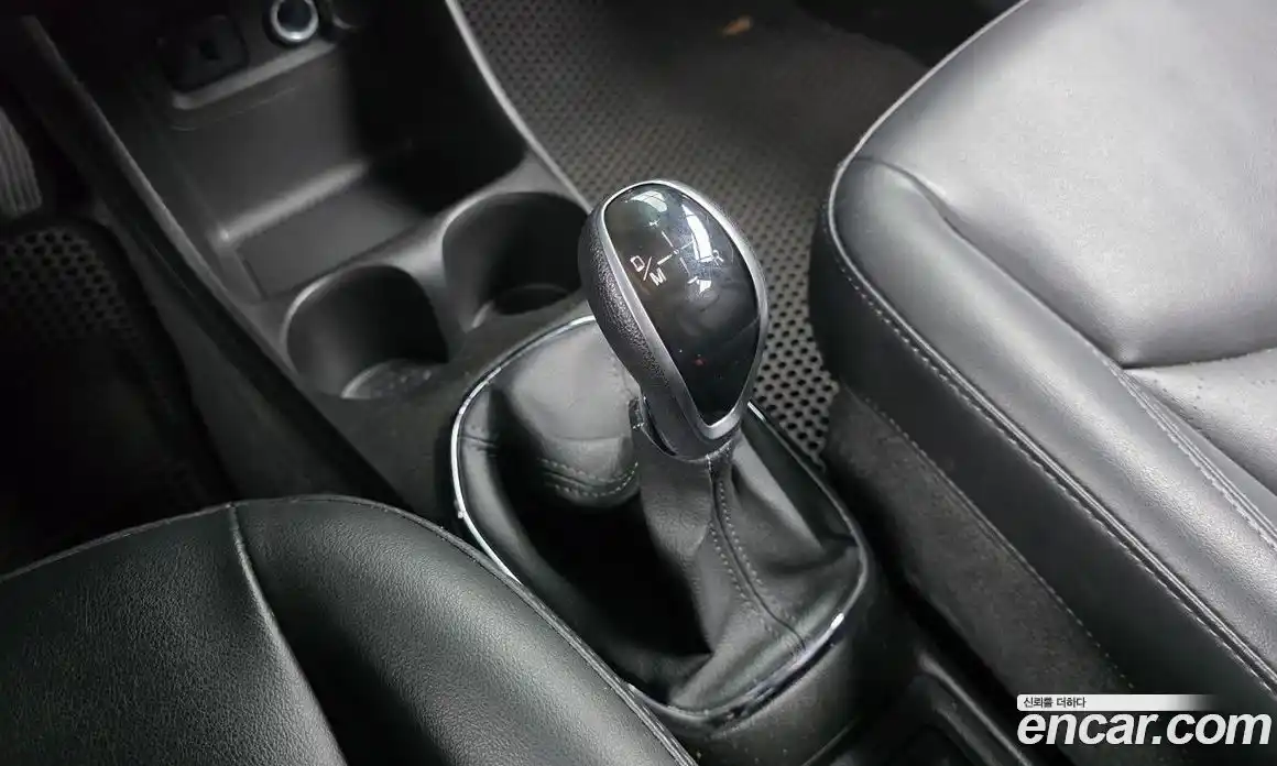 Chevrolet Spark 2016 1.0 автомат (робот), фото 12