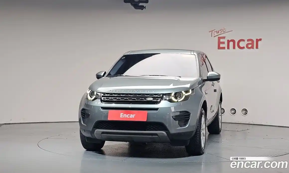 Land Rover Discovery Sport 2017 2.0 автомат (гидро), фото 2