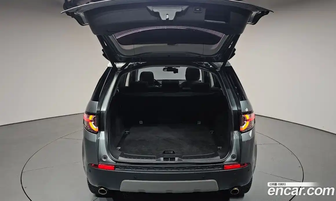 Land Rover Discovery Sport 2017 2.0 автомат (гидро), фото 25