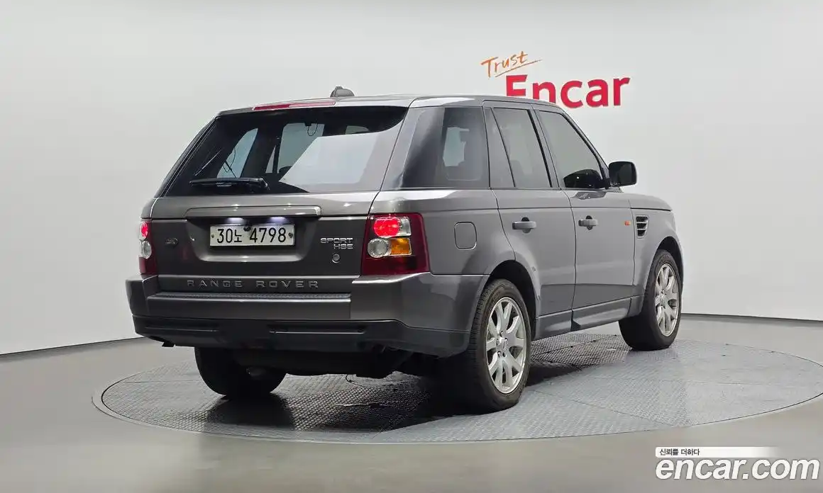 Land Rover Range Rover Sport 2008 2.7 автомат (гидро), фото 2