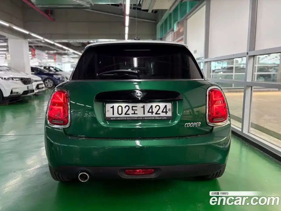Mini Cooper 2020 1.5 автомат (гидро), фото 5
