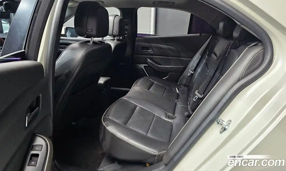 Chevrolet Malibu 2012 2.0 автомат (гидро), фото 16