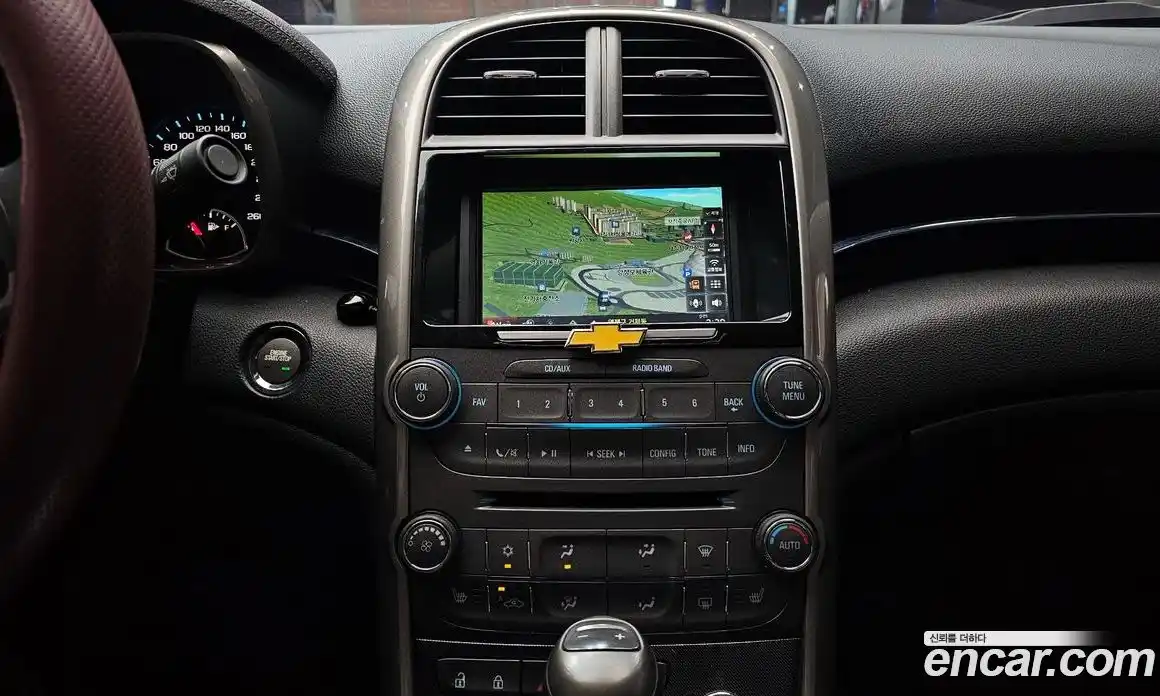 Chevrolet Malibu 2012 2.0 автомат (гидро), фото 20
