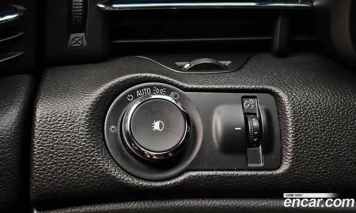 Chevrolet Malibu 2012 2.0 автомат (гидро), фото 26
