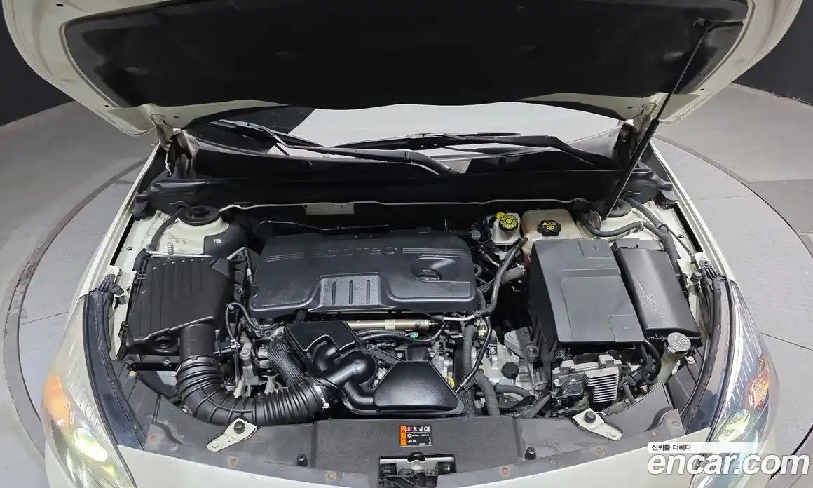 Chevrolet Malibu 2012 2.0 автомат (гидро), фото 6