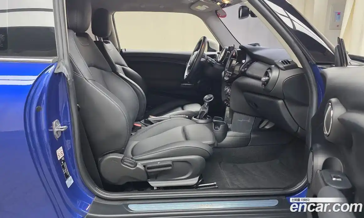 Mini Cooper 2019 1.5 автомат (гидро), фото 16