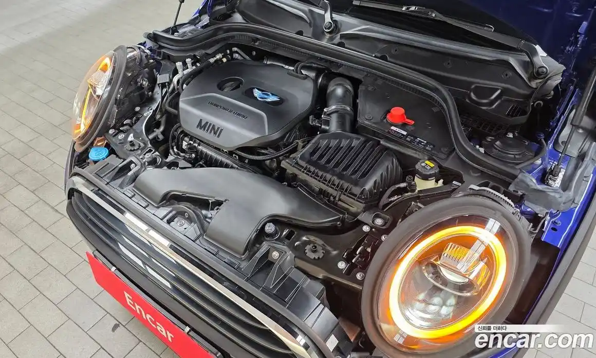 Mini Cooper 2019 1.5 автомат (гидро), фото 6