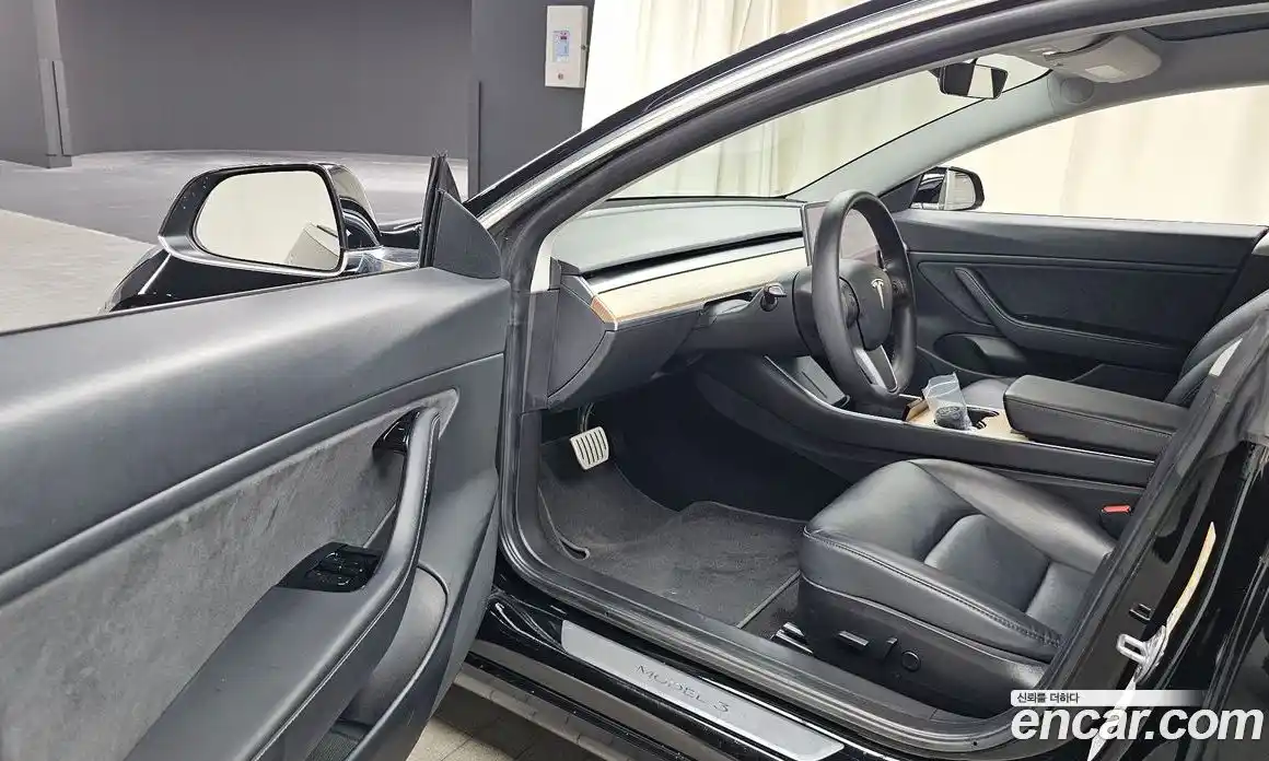 Tesla Model 3 2020 0.2 автомат (гидро), фото 13 Tesla Model 3 2020 0.2 автомат (гидро), фото 13