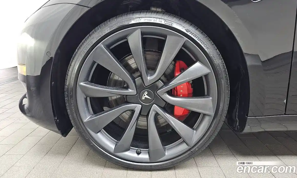 Tesla Model 3 2020 0.2 автомат (гидро), фото 5 Tesla Model 3 2020 0.2 автомат (гидро), фото 5