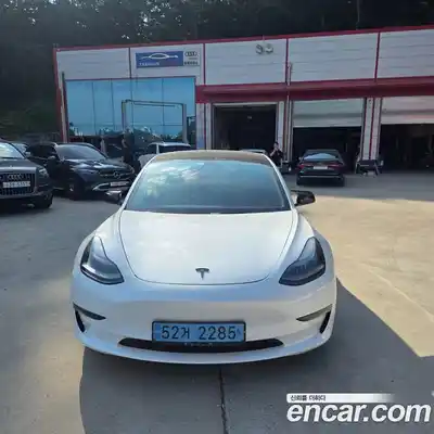 Tesla Model 3 2022 0.2 автомат (гидро), миниатюра 1 Tesla Model 3 2022 0.2 автомат (гидро), миниатюра 1