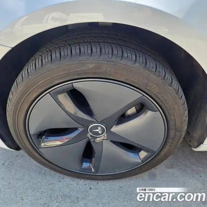 Tesla Model 3 2022 0.2 автомат (гидро), фото 16 Tesla Model 3 2022 0.2 автомат (гидро), фото 16