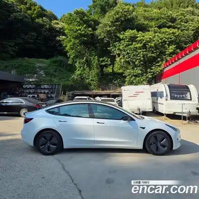 Tesla Model 3 2022 0.2 автомат (гидро), миниатюра 6 Tesla Model 3 2022 0.2 автомат (гидро), миниатюра 6